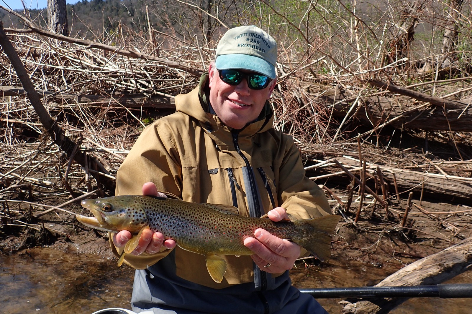 upper delaware river fly fishing guide