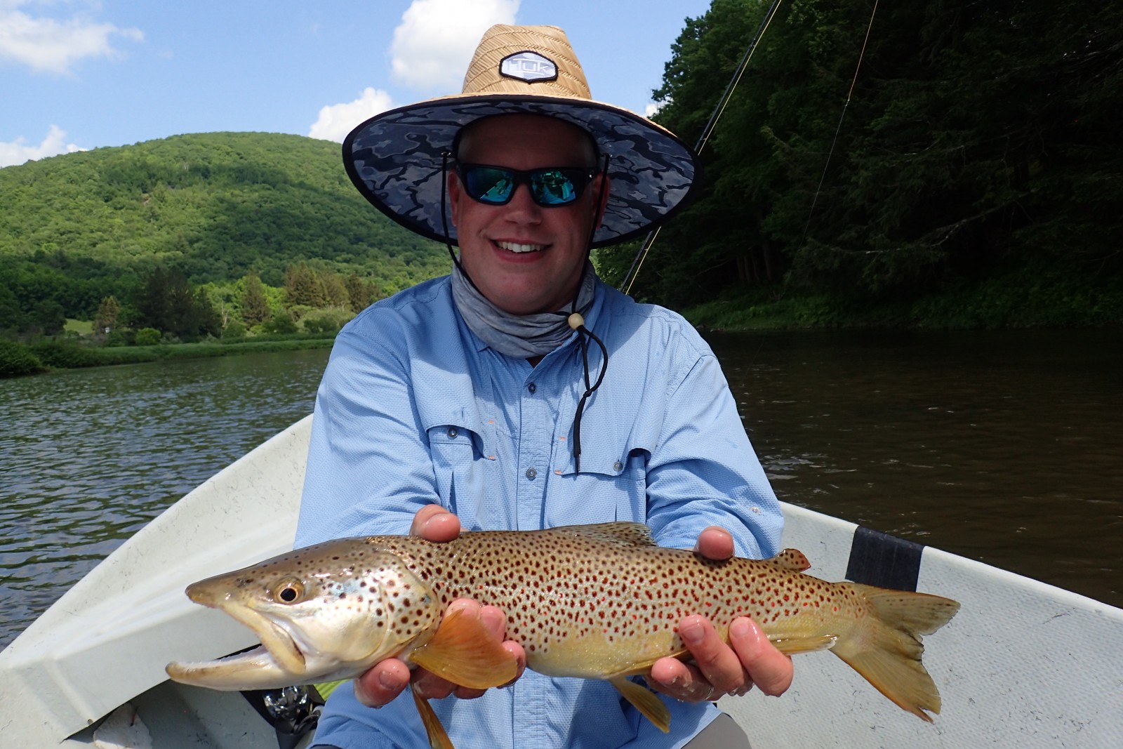 guided fly fishing tours new york upper delaware river fly fishing guide filingo fly fishing