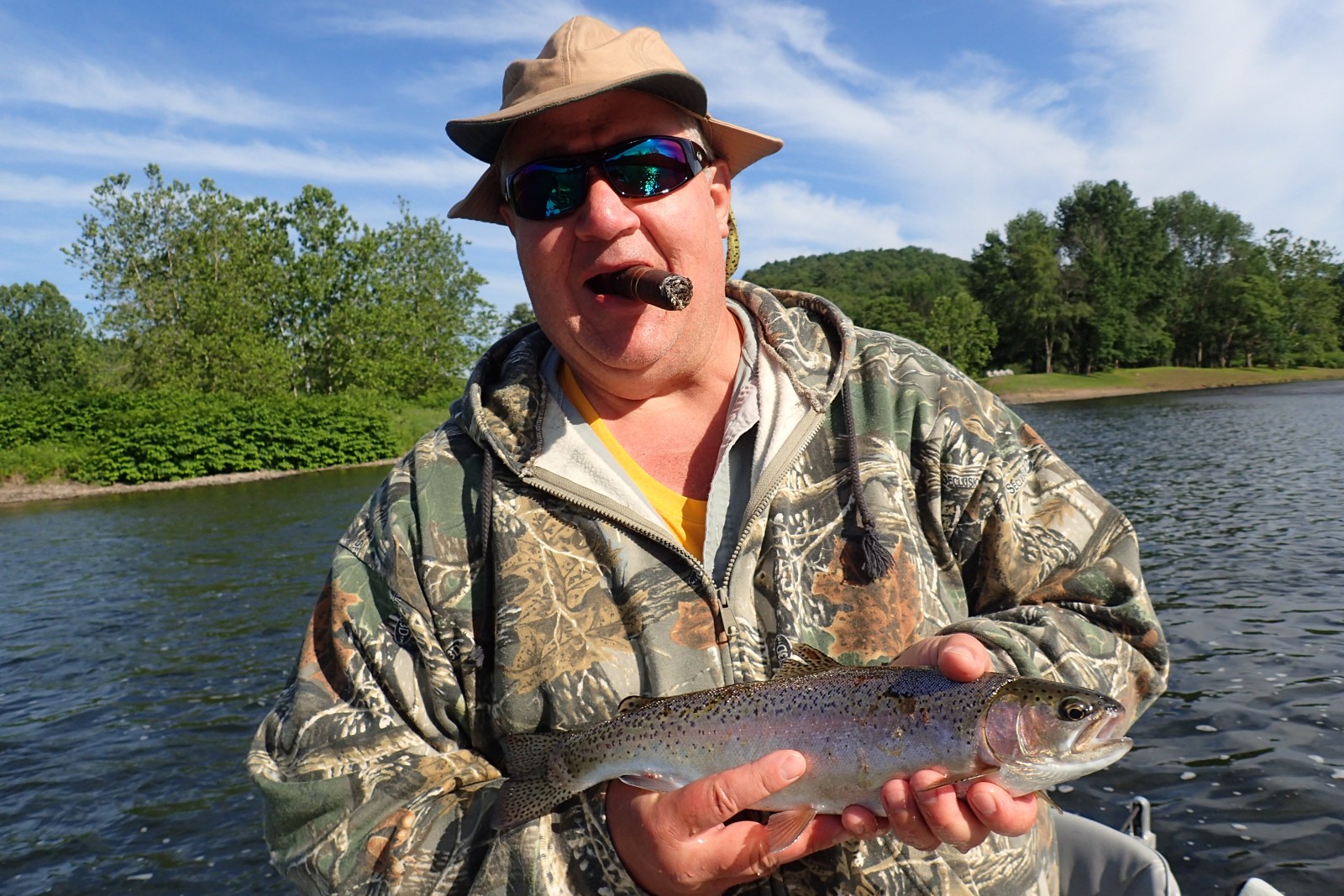 upper delaware river pennsylvania fly fishing guide jesse filingo